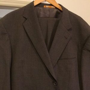 Men’s suit very nice